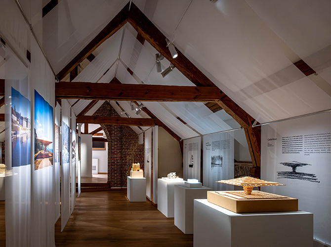 Zaalplattegrond: Kengo Kuma. Architecture in dialogue