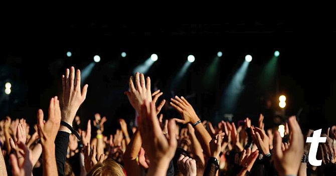 Schéma míst k sezení v místě konání pro The Offspring Pouze orientační.