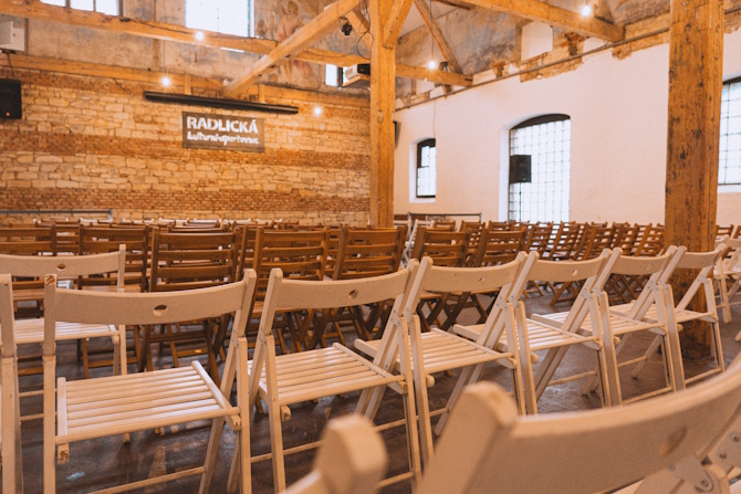 Náhledová mapa míst  pro Ve vatě speciál. Komu věřit s penězi. je pouze orientační