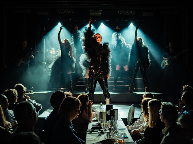 Arena platskarta för Rockin’ all over the World enbart för referens