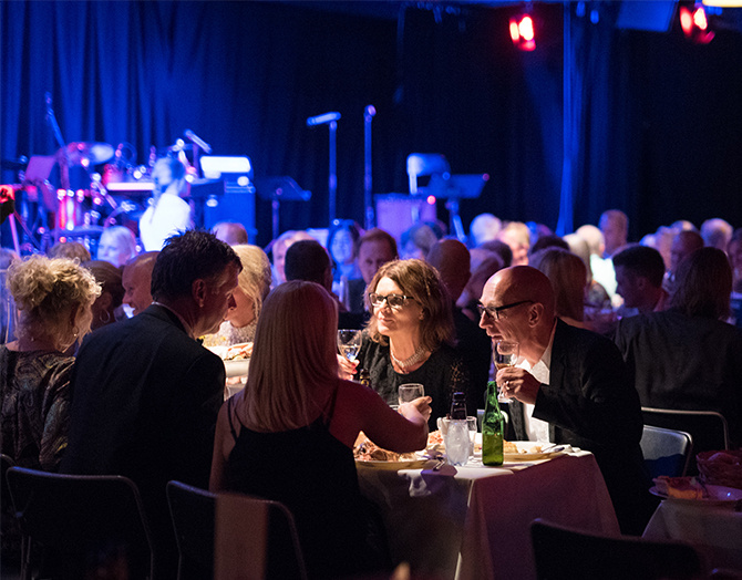 Arena platskarta för Arvingarna enbart för referens