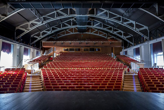 Saalplan für Felix Dhjan nur zu Ansichtszwecken