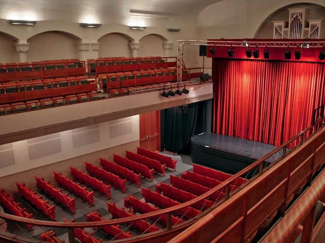 Venue seating chart for Jason Brokerss for reference only