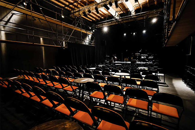 Saalplan für Sous le sapin ... Les emmerdes! nur zu Ansichtszwecken